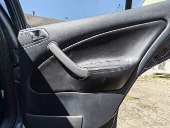 Kožené tapecirunky Škoda Octavia 1