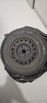 Falken 175/65/14 letní kola Toyota Yaris 1 gen