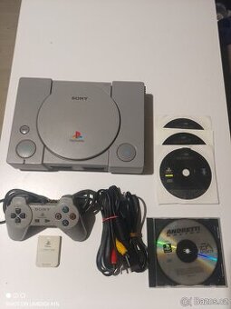 Playstation 1 - 1