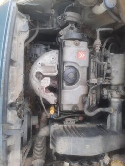motor 1.1i 44kw HFX  citroen peugeot
