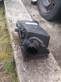 Prodám filtr box s váhou vzduchu na Octavia 1 1.8t