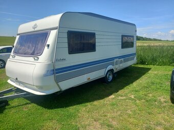 Prodám karavan hobby 495 UL . EL POJEZD, ODDĚLENÉ POSTELE