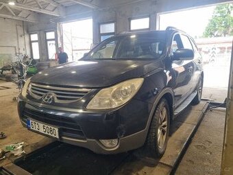 Hyundai iX55 3.0 CRDi 176 kW – pojízdné, bez stk