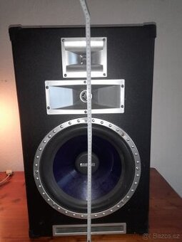 reproduktory Raveland xcv 1200 a zesilovač - 1