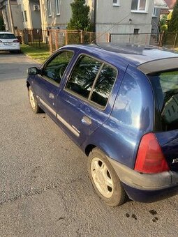 Renault Clio 2001
