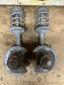 Predni persny BMW 6 E24 pred face bez abs - 1