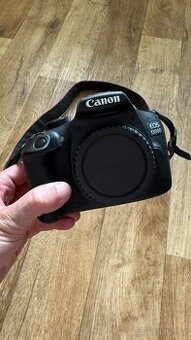 Canon EOS 1300d + 2 objektivy