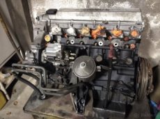 Motor BMW 325TDS (typ 256 T1) 2498 cm3 105kW