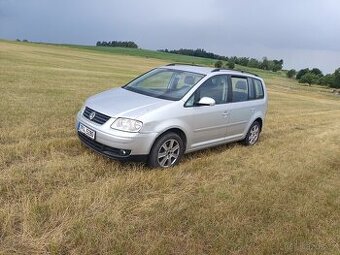 Prodám VW Touran 1.9TDI 77kw.