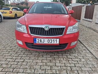 ŠKODA OCTAVIA COMBI 1.6TDI.77KW.R.V.2012