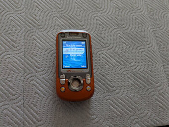 Sony-Ericsson W550I