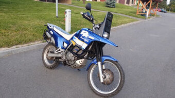 Suzuki DR BIG 800