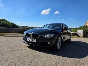 BMW 335i, 225 kW, manuál, r.v. 2013 – perfektní stav