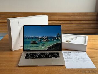 MacBook Air 15" M2 Starlight | CZ záruka Datart 9/2026