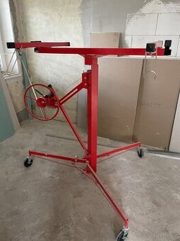 Nové zvedací zařízení na sádrokarton