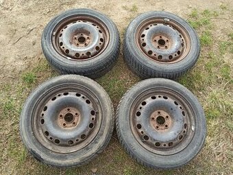 plechové disky 6Jx15H2 ET43 5x100 pneu zimní 195/55/15