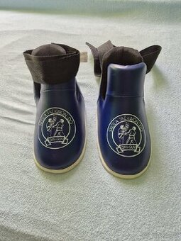 Chrániče nohou Taekwondo, helma, rukavice, suspenzor