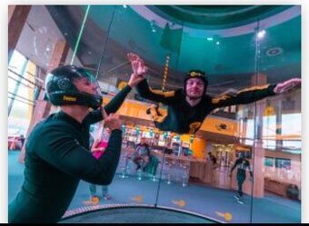 Hurricane Factory: let ve větrném tunelu