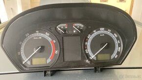 Panel přístrojů fabia 1