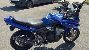 Rozpredám Suzuki GSF 600 S Bandi