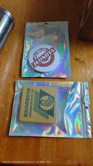 Sáček s 20 ks pivních tácku. (Jednota/JZD Slušovice)