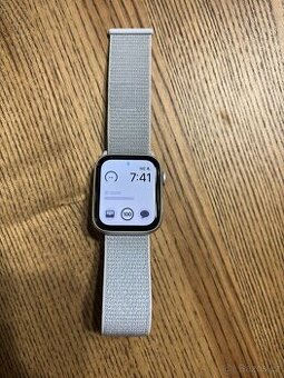 Apple Watch SE 2 44mm