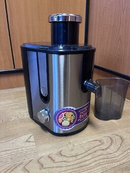 Odšťavňovač Hyundai JE337