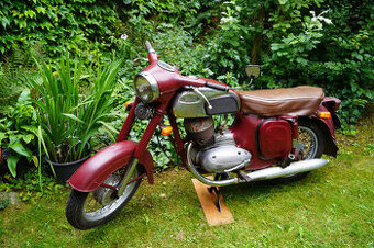 JAWA 250/592, typ 559.