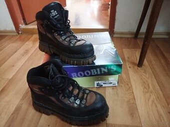 Boty kožené - ROOBINS vel. 44