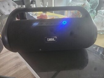 Jbl boombox
