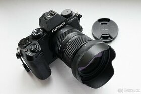 Fujifilm X-S20 + Sigma 18–50 mm/f2,8 + další objektivy