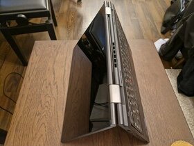 Ultrabook Lenovo Thinkpad Yoga 15 – Dotyková obrazovka