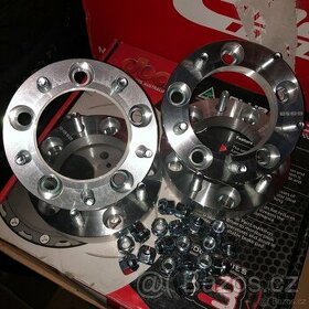 Podložky pod kola Off-road 5x139,7 střed 110mm