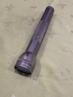Svítilna MAG-LITE USA - 1