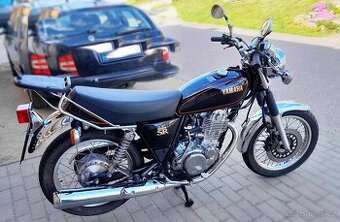 YAMAHA SR400