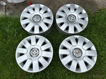 4 ks ALU disků Citröen 15" 4x108 e18
