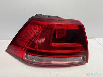 Zadní světla levé i pravé vnější VW Golf VII Variant