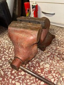 Svěrák York 150A