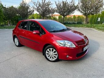 Toyota Auris 1.6 Valvematic