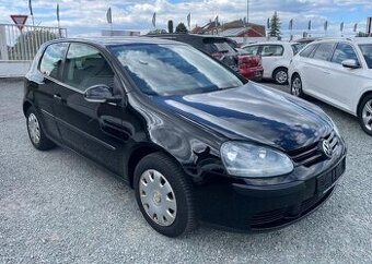 Volkswagen Golf 1.4i KLIMA benzín manuál 55 kw
