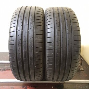 Pirelli P Zero 225/40 R19 93W 4-5mm