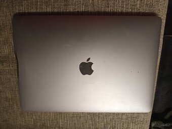 Prodám macbook pro 13' a2289 2020