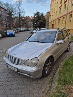 Mercedes C 220 CDI A r.v.2002