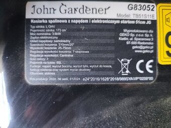 Benzínová sekačka s pojezdem a startérem