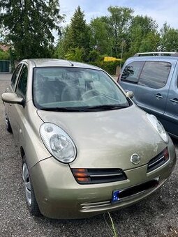 Nisan Micra