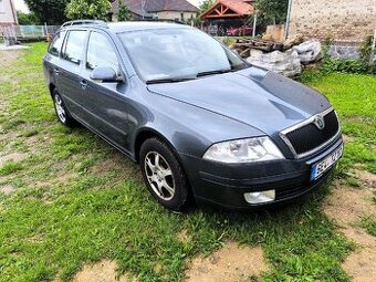Prodám škoda Octavia II combi 1.6 fsi - REZERVACE