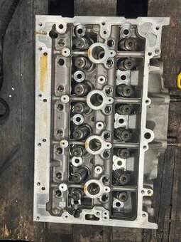 05E103404F hlava motoru 1.5 benzin DPCA