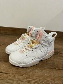 Nike Air Jordan 6 "Gold Hoops" W (vel. 41)