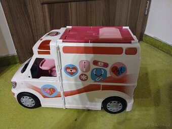 Barbie sanitka