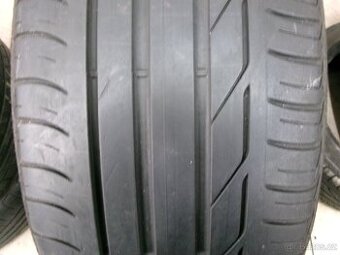 225/50 R18 BRIDGESTONE (4mm) č.14097/d1